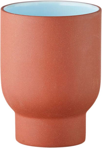 Se Studio About CUP, Tall, 2 PCS, Clay Terracotta, Glaze Light Blue ,75100tb Str ¿75mm, height100mm, 28cl - Kopper Uden Hank ❤ Stort online udvalg i Studio About ❤ Meget billig fragt og hurtig levering: 1 - 2 hverdage - Varenummer: MGS-S00643677 og barcode / Ean: 5714356019115 på lager - Udsalg på Bolig - Borddækning - Kopper & krus - Kopper uden hank Spar op til 54% - Over 1334 design mærker på udsalg