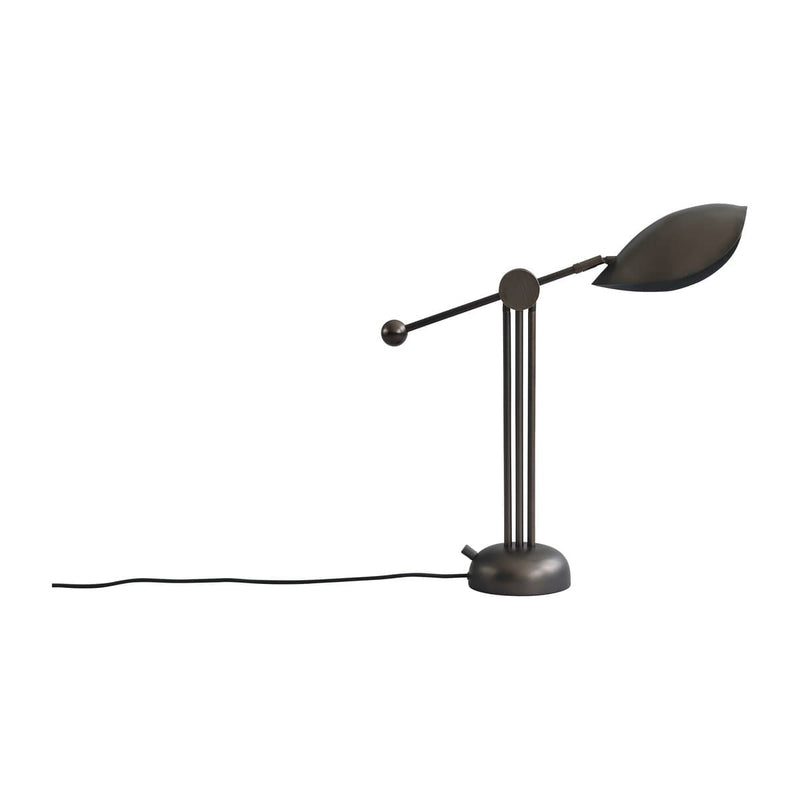 Se 101 Copenhagen Stingray bordlampe 53x56,5 cm Bronze ✔ Kæmpe udvalg i 101 Copenhagen ✔ Hurtig levering: 1 - 2 Hverdage samt billig fragt - Varenummer: KTT-572018-01 og barcode / Ean: &