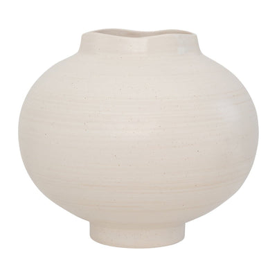 Se URBAN NATURE CULTURE Catia vase 27 cm Creme ✔ Kæmpe udvalg i URBAN NATURE CULTURE ✔ Hurtig levering: 1 - 2 Hverdage samt billig fragt - Varenummer: KTT-575216-01 og barcode / Ean: '8720629975924 på lager - Udsalg på Indretning - Dekoration - Vaser Spar op til 66% - Over 1312 kendte brands på udsalg