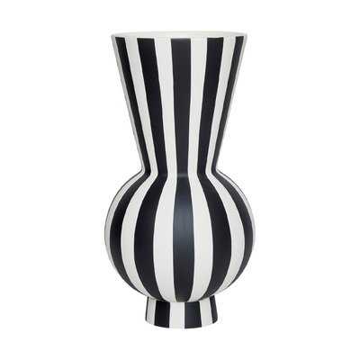 Se OYOY Toppu vase Ø14,5 cm Black-white ✔ Kæmpe udvalg i OYOY ✔ Hurtig levering: 1 - 2 Hverdage samt billig fragt - Varenummer: KTT-597699-01 og barcode / Ean: '5712195075927 på lager - Udsalg på Indretning - Dekoration - Vaser Spar op til 65% - Over 1354 design mærker på udsalg