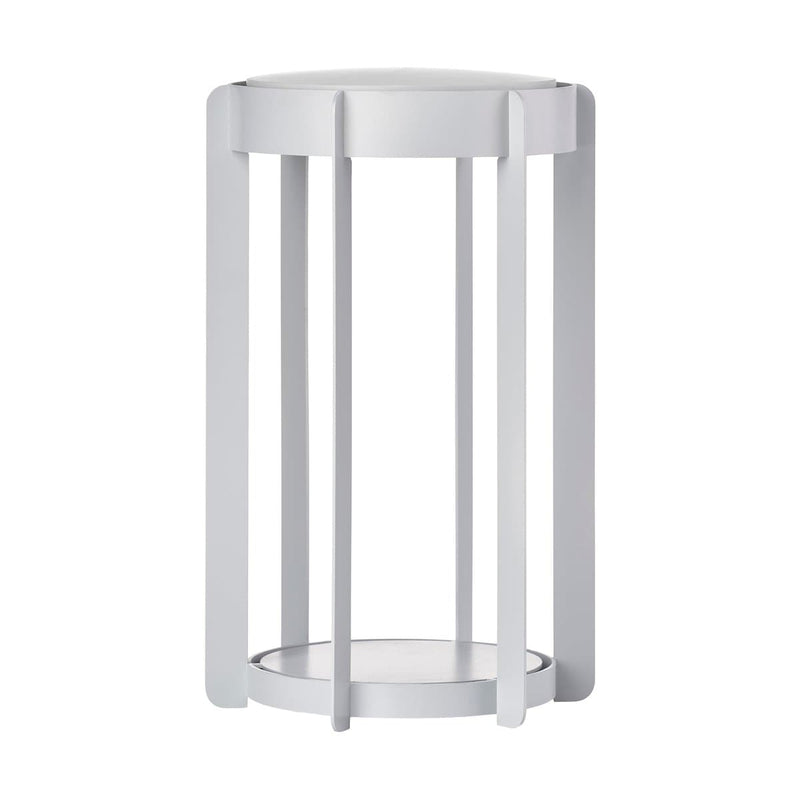 Se Zone Denmark Firefly lanterne bærbar LED-lampe Soft Grey Aluminium ✔ Kæmpe udvalg i Zone Denmark ✔ Hurtig levering: 1 - 2 Hverdage samt billig fragt - Varenummer: KTT-615559-01 og barcode / Ean: &