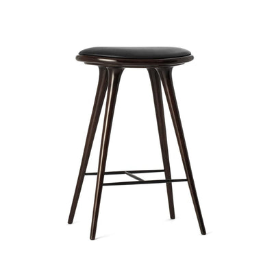 Se Mater Mater high stool barskammel lav 69 cm Læder sort, brunbejdset stel i bøg ❤ Kæmpe udvalg i Mater ❤ Hurtig levering: 1 - 2 Hverdage samt billig fragt - Varenummer: NDN-537392-01 og barcode / Ean: '5704794010041 på lager - Udsalg på Furniture - Chairs - Table & Bar Stools Spar op til 63% - Over 1334 design mærker på udsalg