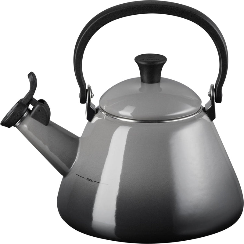 Se Le Creuset Kone Kedel 1,6L Flint Str 23cm - Elkedler Stål ❤ Stort online udvalg i Le Creuset ❤ Meget billig fragt og hurtig levering: 1 - 2 hverdage - Varenummer: MGS-S11980915 og barcode / Ean: 630870330183 på lager - Udsalg på Bolig - Køkkenudstyr - Køkkenmaskiner - Elkedler Spar op til 58% - Over 1324 kendte brands på udsalg