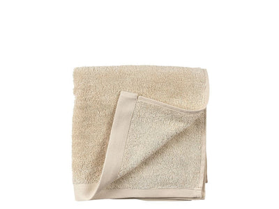 Se Södahl - Comfort organic Håndklæde, 50 x 100 cm, offwhite ✔ Kæmpe udvalg i Södahl ✔ Hurtig levering: 1 - 2 Hverdage samt billig fragt - Varenummer: RKTK-SO727563 og barcode / Ean: '5722007275636 på lager - Udsalg på Spar op til 67% - Over 1160 kendte mærker på udsalg