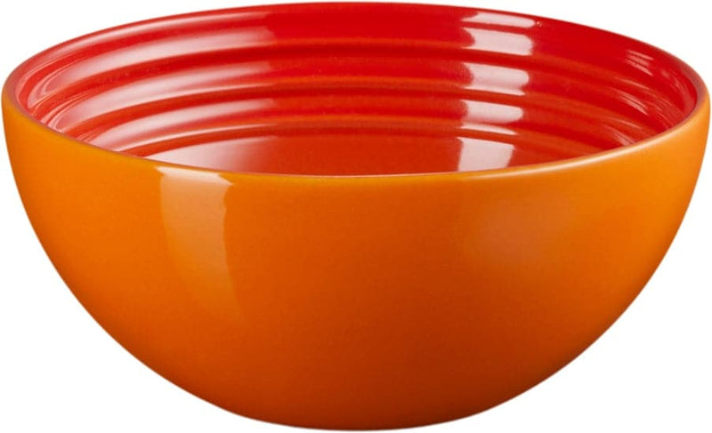 Se Le Creuset Snack Skål 0,33L Volcanic Str 18cm - Ovnfaste Skåle ❤ Stort online udvalg i Le Creuset ❤ Meget billig fragt og hurtig levering: 1 - 2 hverdage - Varenummer: MGS-S10627587 og barcode / Ean: 843251166435 på lager - Udsalg på Bolig - Borddækning - Skåle & fade - Ovnfaste skåle Spar op til 59% - Over 1312 kendte brands på udsalg