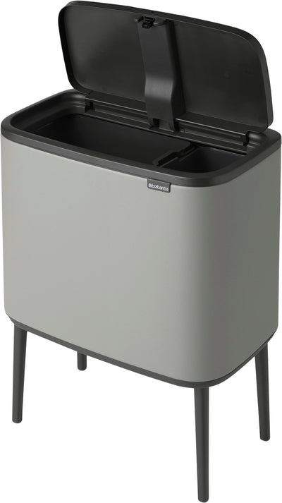 Se Brabantia Bo Touch Bin 11 + 23 ltr. Str 38 x 59 x 54 - Skraldespande ❤ Stort online udvalg i Brabantia ❤ Meget billig fragt og hurtig levering: 1 - 2 hverdage - Varenummer: MGS-S12705821 og barcode / Ean: 8710755127243 på lager - Udsalg på Bolig - Køkkenudstyr - Skraldespande Spar op til 56% - Over 1312 kendte brands på udsalg