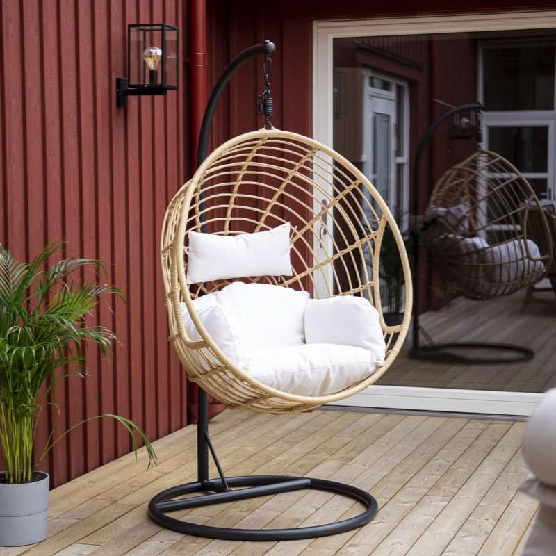 Se billigt tilbud på Volos hængestol i kunst rattan! 🛒  Stort udvalg online. Hurtig levering (1-2 hverdage) & billig fragt. Spar op til 66%!