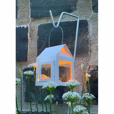 Se A2 Living Stick To Hanging Lantern - Galvaniseret 100Xø0,5Cm ✔ Kæmpe udvalg i  a2 LIVING ✔ Hurtig levering: 1 - 2 Hverdage samt billig fragt - Varenummer: KRZ-k711 og barcode / Ean:  på lager - Udsalg på Bolig > Sommerhus Spar op til 65% - Over 1354 kendte brands på udsalg