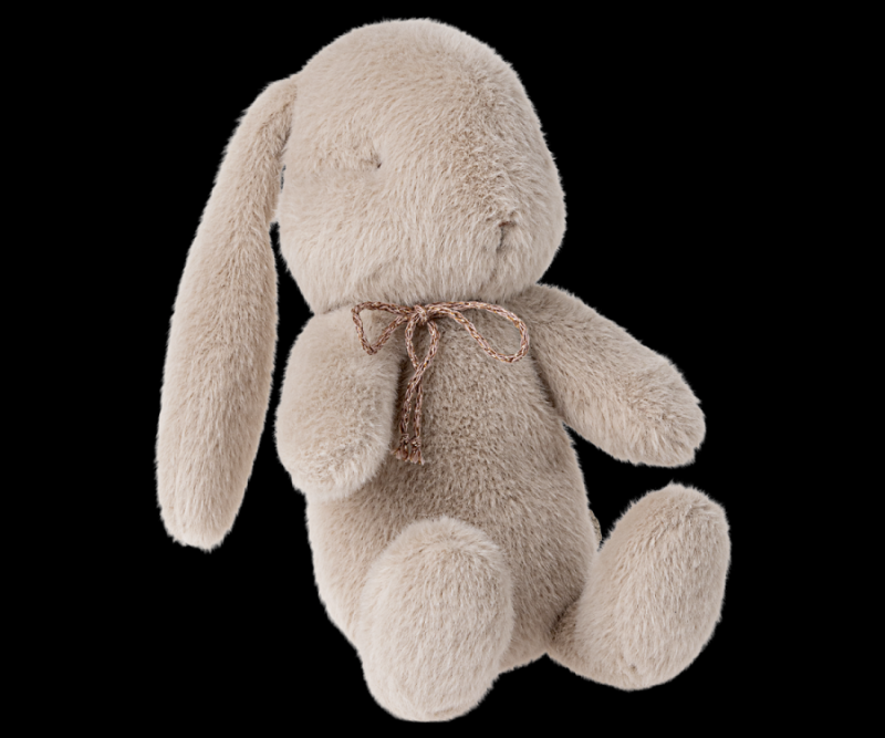 Se Maileg Bunny Plush - Oyster ✔ Kæmpe udvalg i  Maileg ✔ Hurtig levering: 1 - 2 Hverdage samt billig fragt - Varenummer: KRZ-k343 og barcode / Ean:  på lager - Udsalg på Bolig Spar op til 63% - Over 1354 design brands på udsalg