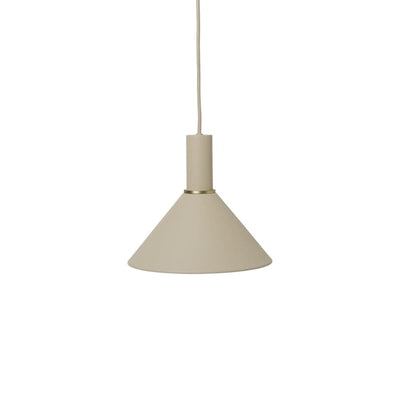 Se ferm LIVING Collect pendel cashmere, low, cone shade ❤ Kæmpe udvalg i ferm LIVING ❤ Hurtig levering: 1 - 2 Hverdage samt billig fragt - Varenummer: NDN-558114-01 og barcode / Ean: '9991442087135 på lager - Udsalg på Home & Garden - Lighting - Lamps Spar op til 52% - Over 1160 kendte mærker på udsalg