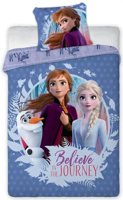 Se Frozen Junior sengetøj 100x140 cm - Frost 2 Anna og Elsa junior sengesæt - 2 i 1 design - 100% bomuld ❤ Kæmpe udvalg i Licens ❤ Hurtig levering: 1 - 2 Hverdage samt billig fragt - Varenummer: THX-1817-8 og barcode / Ean: '5714710001817 på lager - Udsalg på Indretning - Børneværelset - Junior sengetøj 100x140 cm Spar op til 55% - Over 1334 design mærker på udsalg