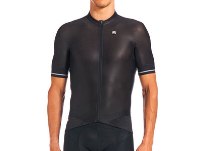 Se Giordana FRC PRO - Cykeltrøje - Korte ærmer - All Black - Str. L ✔ Kæmpe udvalg i  Giordana ✔ Hurtig levering: 1 - 2 Hverdage samt billig fragt - Varenummer: CKP-842009156551 og barcode / Ean: '842009156551 på lager - Udsalg på Cykeltrøjer Spar op til 62% - Over 1122 kendte brands på udsalg