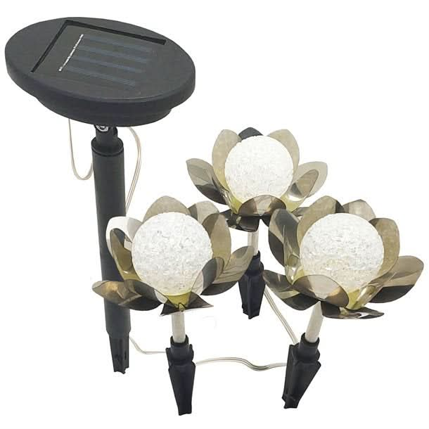 Se eZsolar Dekorativ solcellelampe - 3 små lotusblomster i varm hvid eller RGB farver - Udendørsbelysning > Solcellelamper > Dekorationsbelysning - eZsolar - Spotshop ✔ Kæmpe udvalg i  eZsolar ✔ Hurtig levering: 1 - 2 Hverdage samt billig fragt - Varenummer: SPSH-GL1017EZ og barcode / Ean: &