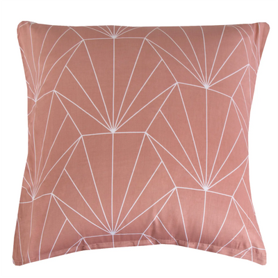 Se Pudebetræk 60x63 cm - Vendbart design i 100% Bomuldssatin - Hexagon peach - Fra By Night ❤ Kæmpe udvalg i Borg Living ❤ Hurtig levering: 1 - 2 Hverdage samt billig fragt - Varenummer: THX-500-9 og barcode / Ean: '5704039385507 på lager - Udsalg på Sengetøj - Pudebetræk Spar op til 55% - Over 1354 design mærker på udsalg