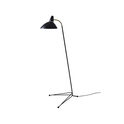 Se Warm Nordic Lightsome gulvlampe black noir, messingdetalje ❤ Kæmpe udvalg i Warm Nordic ❤ Hurtig levering: 1 - 2 Hverdage samt billig fragt - Varenummer: NDN-529343-01 og barcode / Ean: '5714081003878 på lager - Udsalg på Home & Garden - Lighting - Lamps Spar op til 57% - Over 1112 kendte brands på udsalg