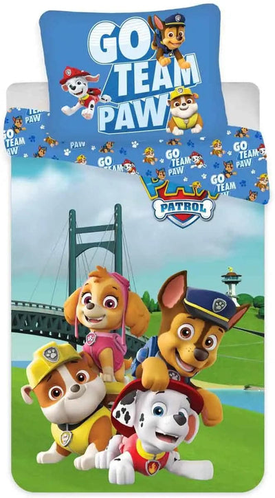 Se Paw Patrol Juniorsengetøj 100x140 cm - Go team Paw - 2 i 1 design - 100% bomuld ❤ Kæmpe udvalg i Licens ❤ Hurtig levering: 1 - 2 Hverdage samt billig fragt - Varenummer: THX-1587-8 og barcode / Ean: '5714710010598 på lager - Udsalg på Indretning - Børneværelset - Junior sengetøj 100x140 cm Spar op til 53% - Over 1334 design mærker på udsalg