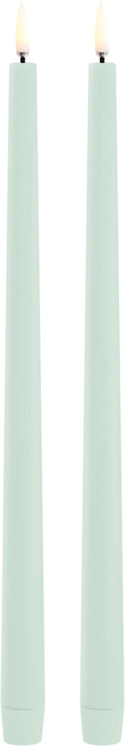 Se Uyuni LED Slim Taper Candle, Dusty Green, Smooth, 2pack, 2,3x32 cm - Led Stearinlys ❤ Stort online udvalg i Uyuni ❤ Meget billig fragt og hurtig levering: 1 - 2 hverdage - Varenummer: MGS-S13046261 og barcode / Ean: 5708311309151 på lager - Udsalg på Bolig - Interiør - Lysestager - LED Stearinlys Spar op til 65% - Over 857 kendte brands på udsalg