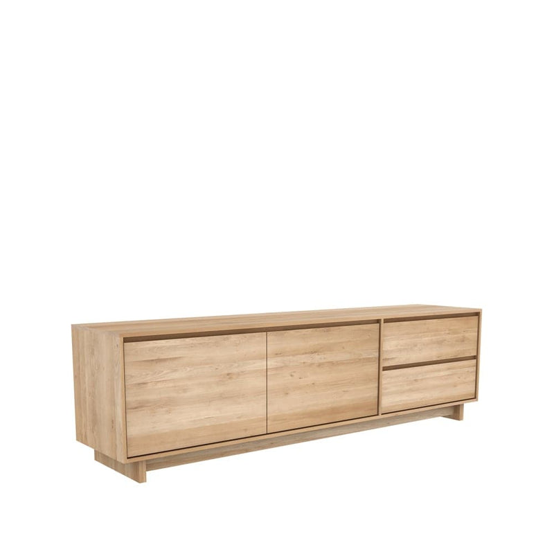 Se Ethnicraft Wave TV-bord 60x210 cm Hardwax oiled oak ❤ Kæmpe udvalg i Ethnicraft ❤ Hurtig levering: 1 - 2 Hverdage samt billig fragt - Varenummer: NDN-545578-01 og barcode / Ean: &