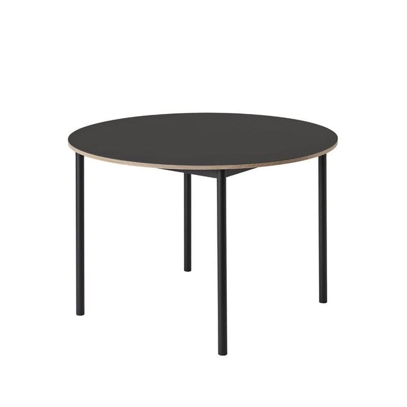 Se Muuto Base spisebord rundt Ø110 cm Black linoleum/Plywood/Black ❤ Kæmpe udvalg i Muuto ❤ Hurtig levering: 1 - 2 Hverdage samt billig fragt - Varenummer: NDN-557093-01 og barcode / Ean: &