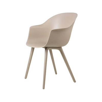 Se GUBI Bat Dining Outdoor stol new beige ❤ Kæmpe udvalg i GUBI ❤ Hurtig levering: 1 - 2 Hverdage samt billig fragt - Varenummer: NDN-557825-01 og barcode / Ean: '5715015344234 på lager - Udsalg på Furniture - Chairs Spar op til 62% - Over 1160 kendte mærker på udsalg