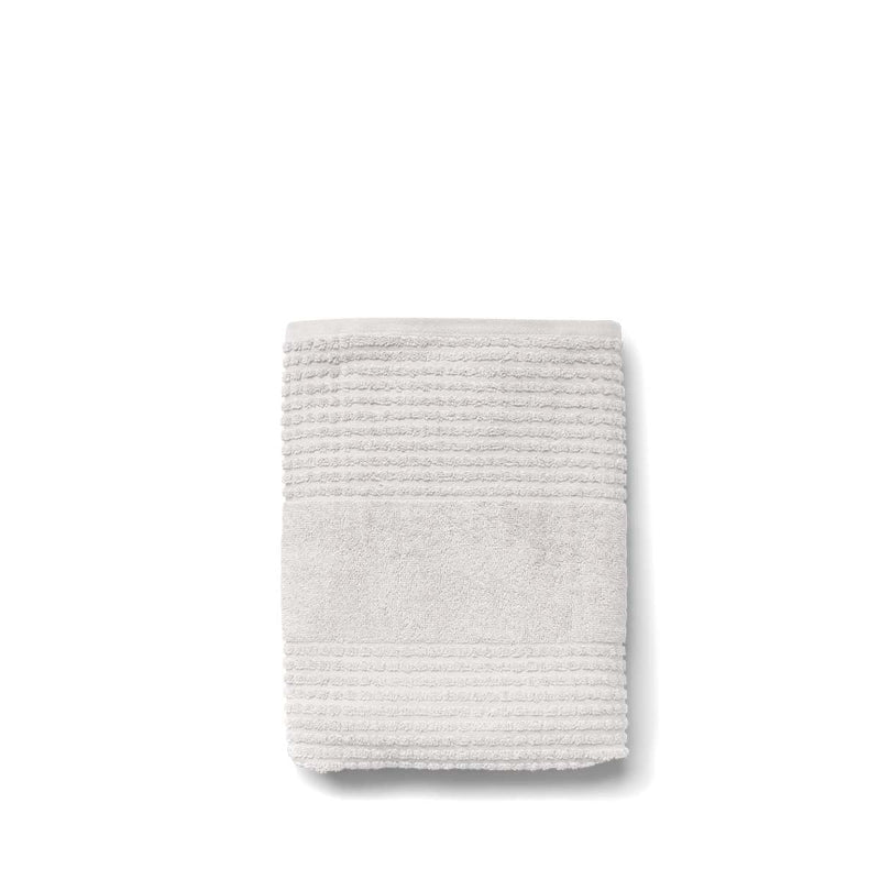 Se Juna - Check Håndklæde lys grå 50x100 cm ✔ Kæmpe udvalg i Juna ✔ Hurtig levering: 1 - 2 Hverdage samt billig fragt - Varenummer: RKTK-JU615052 og barcode / Ean: &