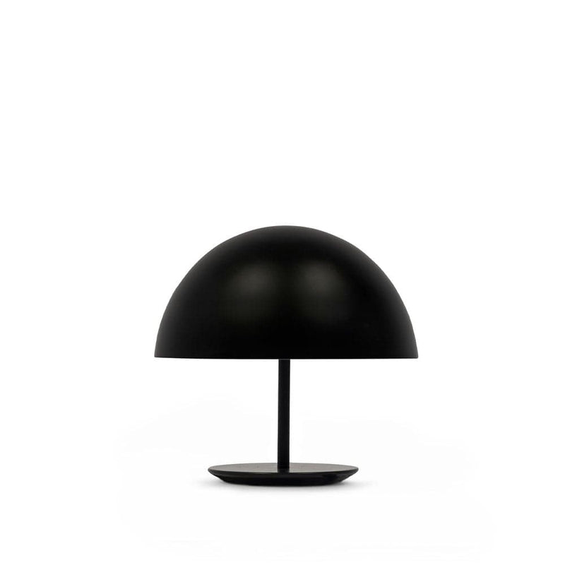 Se Mater Dome bordlampe Black, lille ❤ Kæmpe udvalg i Mater ❤ Hurtig levering: 1 - 2 Hverdage samt billig fragt - Varenummer: NDN-527031-01 og barcode / Ean: &