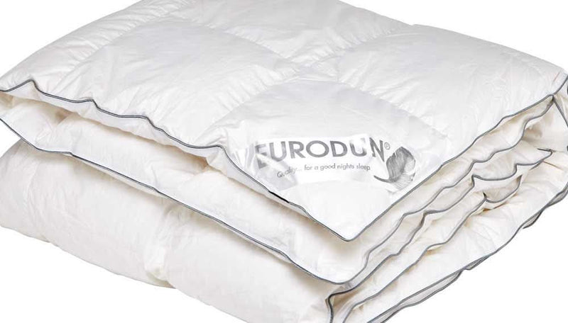 Se tilbud på Eurodun Moskusdun Night dream helårsdyne 140x220. Billig fragt og hurtig levering! Spar op til 63% på udsalg.