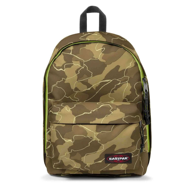 Se Eastpak Out of Office Taske 27L Camouflash Khak One size ✔ Kæmpe udvalg i  Eastpak ✔ Hurtig levering: 1 - 2 Hverdage samt billig fragt - Varenummer: JUCO-EK000767O50 og barcode / Ean: &