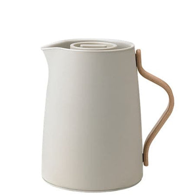 Se Stelton - Emma te-termokande, 1 L - Soft sand ❤ Kæmpe udvalg i Stelton ❤ Hurtig levering: 1 - 2 Hverdage samt billig fragt - Varenummer: RKTK-ST-X-201-9 og barcode / Ean: '5709846029064 på lager - Udsalg på Spar op til 54% - Over 1112 kendte brands på udsalg