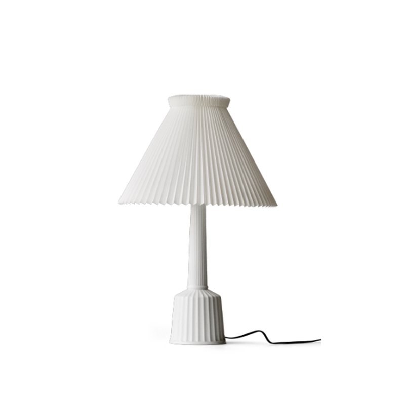 Se Lyngby Porcelæn Esben Klint bordlampe hvid, H44 cm ✔ Kæmpe udvalg i Lyngby Porcelæn ✔ Hurtig levering: 1 - 2 Hverdage samt billig fragt - Varenummer: KTT-560219-01 og barcode / Ean: &