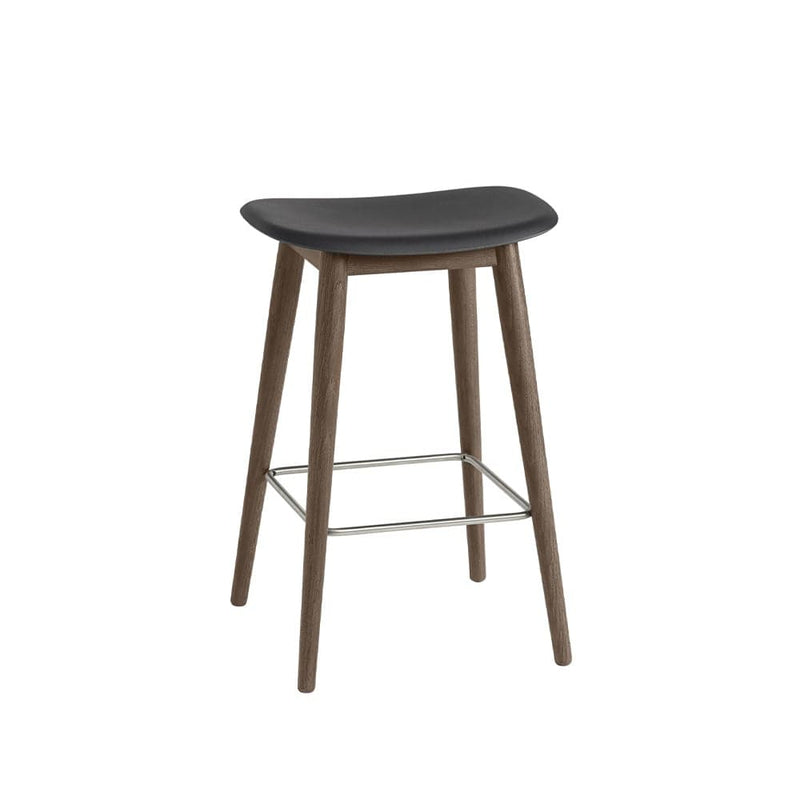 Se Muuto Fiber counter stool 75 cm black, mørkebrunbejdsede ben ❤ Kæmpe udvalg i Muuto ❤ Hurtig levering: 1 - 2 Hverdage samt billig fragt - Varenummer: NDN-537007-01 og barcode / Ean: &