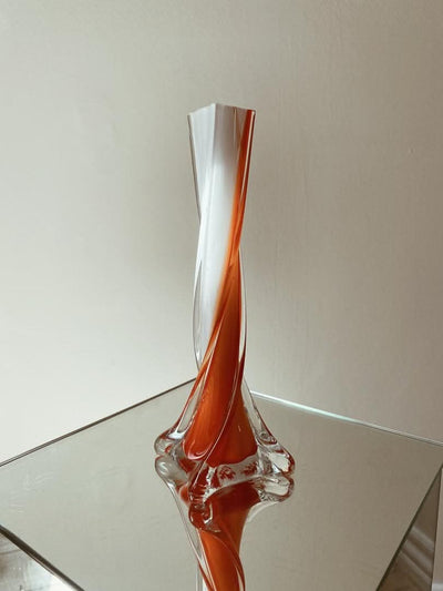 Se billigt tilbud på Italiensk Vintage Vase - Swirl - Orange/Hvid. Udsalg på Hvid - Interiør - Vintage. Spar op til 61%. Hurtig levering: 1-2 hverdage.