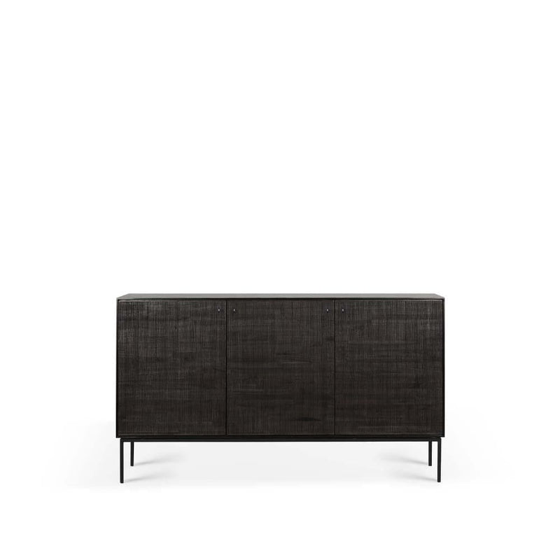 Se Ethnicraft Grooves sideboard Black 3 låger ❤ Kæmpe udvalg i Ethnicraft ❤ Hurtig levering: 1 - 2 Hverdage samt billig fragt - Varenummer: NDN-546257-01 og barcode / Ean: &