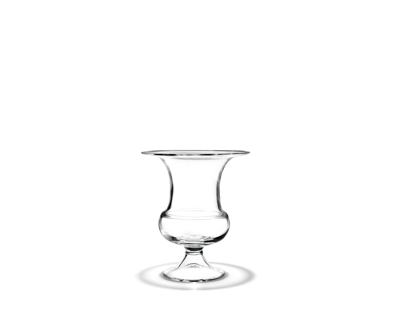 Se Holmegaard - Old English Vase, klar, 24 cm ❤ Stort online udvalg i Holmegaard ❤ Meget billig fragt og hurtig levering: 1 - 2 hverdage - Varenummer: RKTK-HO4343803 og barcode / Ean: &
