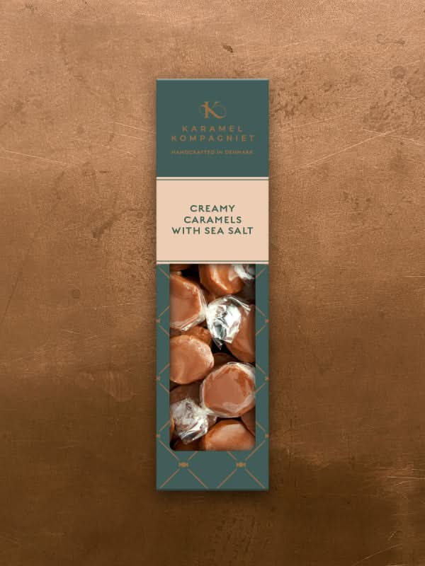 Se Karamel Kompagniet - Creamy Caramels With Sea Salt ✔ Kæmpe udvalg i  KopK ✔ Hurtig levering: 1 - 2 Hverdage samt billig fragt - Varenummer: KRZ-k1506 og barcode / Ean:  på lager - Udsalg på Brands > KARAMEL KOMPAGNIET Spar op til 54% - Over 1354 kendte mærker på udsalg