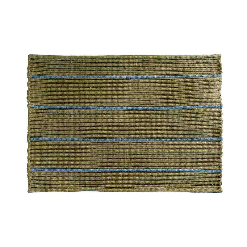 Se tilbud på MOUD Home STRIPE dørmåtte 50x72 cm i olive/blå. Billigt udsalg! Hurtig levering: 1-2 hverdage. Varenummer: BADE-47262847369555. Spar op til 51%.