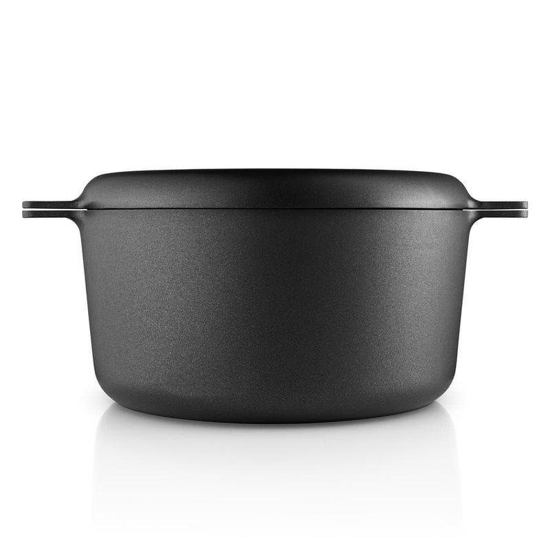 Se Eva Solo Nordic Kitchen gryde 6 l ✔ Kæmpe udvalg i Eva Solo ✔ Hurtig levering: 1 - 2 Hverdage samt billig fragt - Varenummer: KTT-28215-03 og barcode / Ean: &