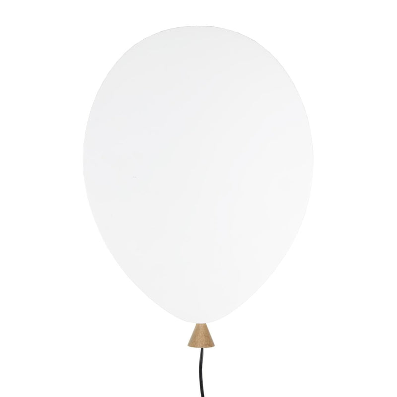 Se Globen Lighting Balloon væglampe hvid-ask ✔ Kæmpe udvalg i Globen Lighting ✔ Hurtig levering: 1 - 2 Hverdage samt billig fragt - Varenummer: NDN-28301-03 og barcode / Ean: &