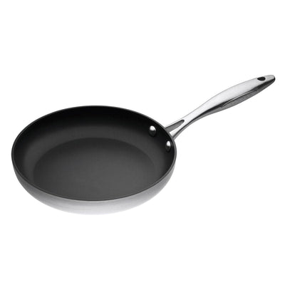 Se Scanpan Scanpan CTX stegepande Ø26 cm ✔ Kæmpe udvalg i Scanpan ✔ Hurtig levering: 1 - 2 Hverdage samt billig fragt - Varenummer: NDN-29797-03 og barcode / Ean: på lager - Udsalg på Home & Garden - Kitchen & Dining - Cookware & Bakeware - Cookware - Skillets & Frying Pans Spar op til 66% - Over 857 kendte brands på udsalg