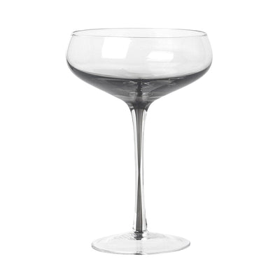 Se Broste Copenhagen Smoke cocktailglas 20 cl ✔ Kæmpe udvalg i Broste Copenhagen ✔ Hurtig levering: 1 - 2 Hverdage samt billig fragt - Varenummer: NDN-32069-01 og barcode / Ean: '5710688153169 på lager - Udsalg på Home & Garden - Kitchen & Dining - Tableware - Drinkware - Stemware Spar op til 53% - Over 1334 design brands på udsalg