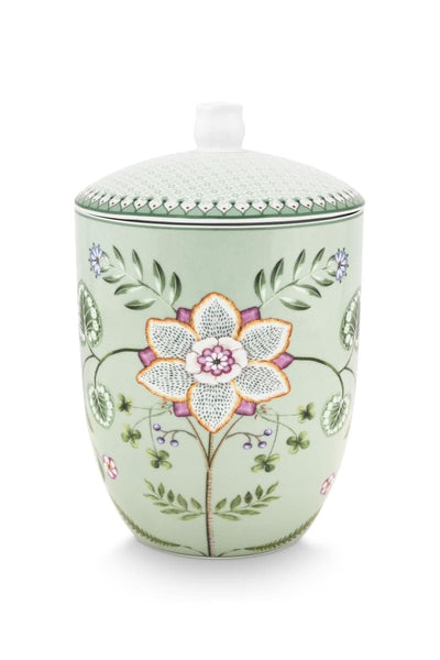 Se Pip Studio Storage Jar Lily&Lotus Light Green 1.5ltr på tilbud! Billigt udsalg - Køb online nu! Hurtig levering, 1-2 hverdage. Varenummer: CADEC-51.009.040. Spar op til 61%.