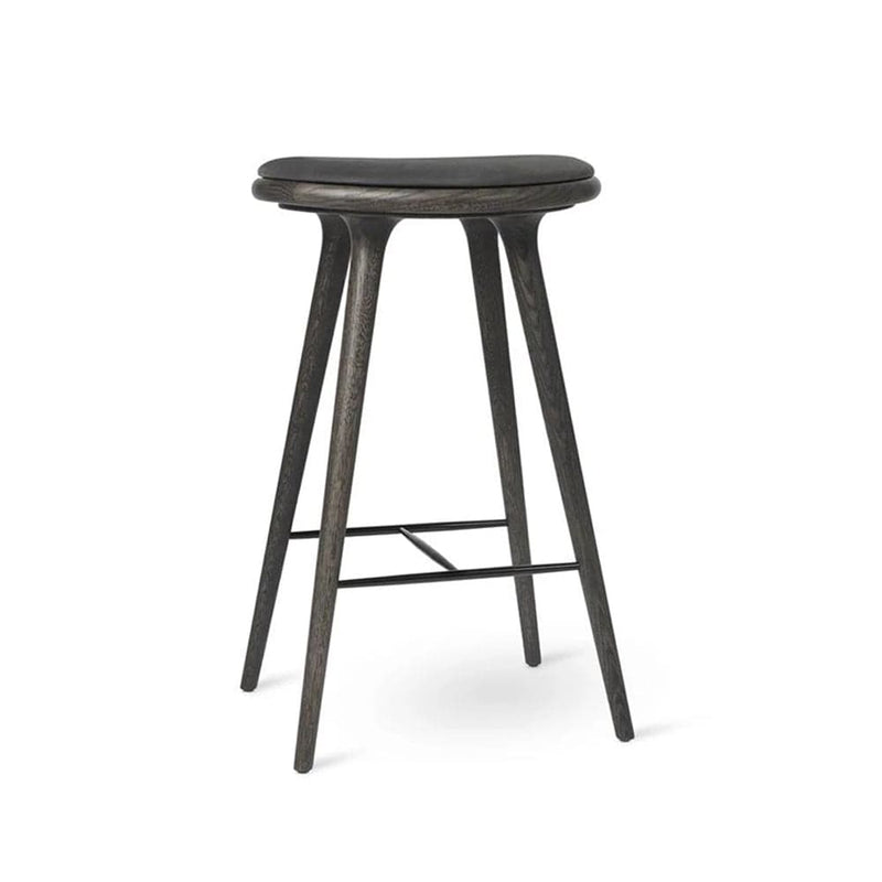 Se Mater Mater high stool barskammel lav 69 cm Læder sort, sirka grey eg ❤ Kæmpe udvalg i Mater ❤ Hurtig levering: 1 - 2 Hverdage samt billig fragt - Varenummer: NDN-537400-01 og barcode / Ean: &