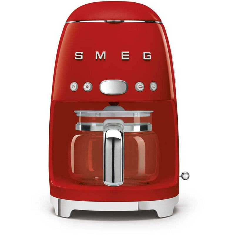 Se Smeg Retro kaffemaskine, DCF02RDEU ✔ Stort online udvalg i Smeg ✔ Hurtig levering: 1 - 2 Hverdage samt billig fragt - Varenummer: KTO-DCF02RDEU og barcode / Ean: &