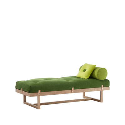 Se A2 Stay daybed stof grøn, ramme i hvidolieret egetræ ❤ Kæmpe udvalg i A2 ❤ Hurtig levering: 1 - 2 Hverdage samt billig fragt - Varenummer: NDN-554515-01 og barcode / Ean: '7350112683329 på lager - Udsalg på Furniture - Beds & Accessories - Beds & Bed Frames Spar op til 59% - Over 1312 kendte brands på udsalg