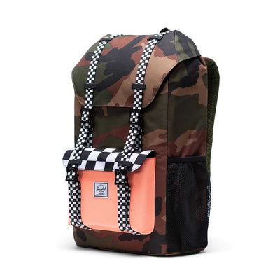 Se Herschel Little America Rygsæk Woodland Camo/Black White Check 18L One size ✔ Kæmpe udvalg i  Herschel ✔ Hurtig levering: 1 - 2 Hverdage samt billig fragt - Varenummer: JUCO-10589-0898 og barcode / Ean: '828432394869 på lager - Udsalg på Rygsæk Spar op til 59% - Over 1160 kendte mærker på udsalg