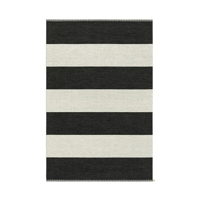 Se Kasthall Wide Stripe Icon tæppe Midnight black 554, 300x200 cm ❤ Kæmpe udvalg i Kasthall ❤ Hurtig levering: 1 - 2 Hverdage samt billig fragt - Varenummer: NDN-558880-01 og barcode / Ean: '9991442070403 på lager - Udsalg på Home & Garden - Decor - Rugs Spar op til 61% - Over 1160 kendte mærker på udsalg