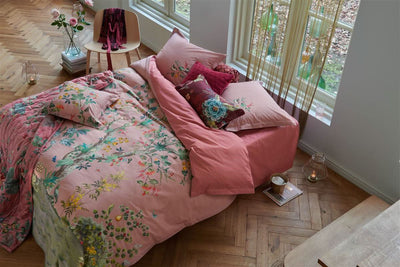 Se Pip Studio sengetøj Wild and tree Pink på udsalg! Billigt tilbud på duvet cover 140 x 220 + 60 x 63. Hurtig levering, 1-2 hverdage. Spar op til 56%.