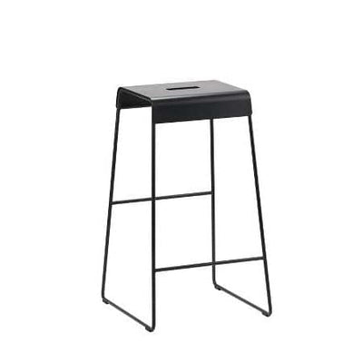 Se ZONE Denmark - Zone A-Stool Stool 38 x 38 x 65 cm Black ✔ Kæmpe udvalg i ZONE Denmark ✔ Hurtig levering: 1 - 2 Hverdage samt billig fragt - Varenummer: RKTK-ZO24501 og barcode / Ean: '5722000245018 på lager - Udsalg på Spar op til 55% - Over 785 kendte brands på udsalg