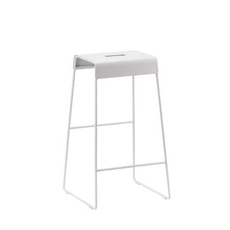 Se ZONE Denmark - Zone A-Stool Stool 38 x 38 x 65 cm White ✔ Kæmpe udvalg i ZONE Denmark ✔ Hurtig levering: 1 - 2 Hverdage samt billig fragt - Varenummer: RKTK-ZO24498 og barcode / Ean: &