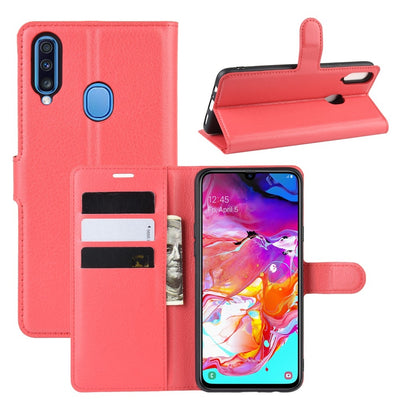 Se Samsung Galaxy A20s - Læder cover / pung - Rød ✔ Kæmpe udvalg i  Capida ✔ Hurtig levering: 1 - 2 Hverdage samt billig fragt - Varenummer: CPD-V331012221347C og barcode / Ean: 1012221347C på lager - Udsalg på Mobil tilbehør Spar op til 63% - Over 400 kendte brands på udsalg